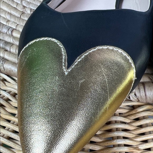 NWOT Anthropologie x Maeve Heart Toe Mary Jane Leather Flats Size 7 Black Gold - Picture 11 of 12